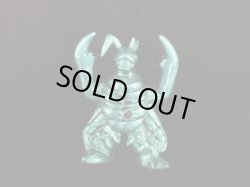 画像1: バーミン星人（角欠け）