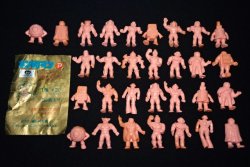 画像2: 丸越 のびるキン肉マン消しゴム（1袋30個入り分）