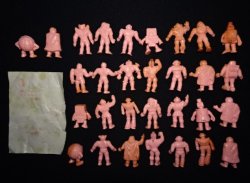 画像7: 丸越 のびるキン肉マン消しゴム（1袋30個入り分）