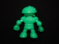 画像3: アレン（緑）