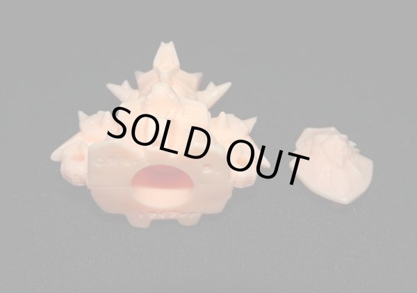 画像3: トライランダー（薄橙）