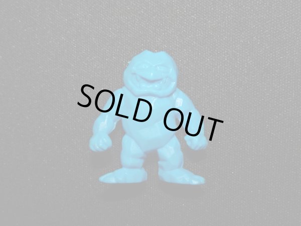 画像1: イワオ（青）