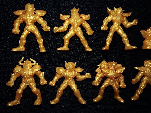 画像4: 聖闘士星矢消しゴム・8種セット（金色）